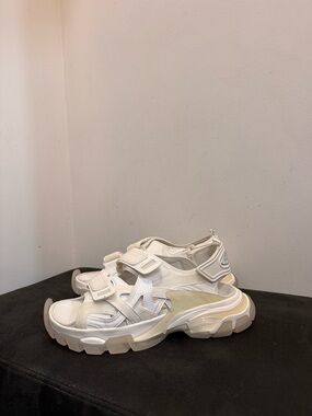 Balenciaga Track Sandals White – Size EU 40 / US 10 – Excellent Condition